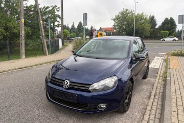 Volkswagen Golf VI